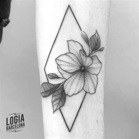 diseo de jazmines tatuajes|Jazmin flor dibujo tatuaje